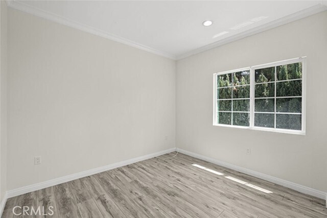 Building Photo - 11250 Saticoy St