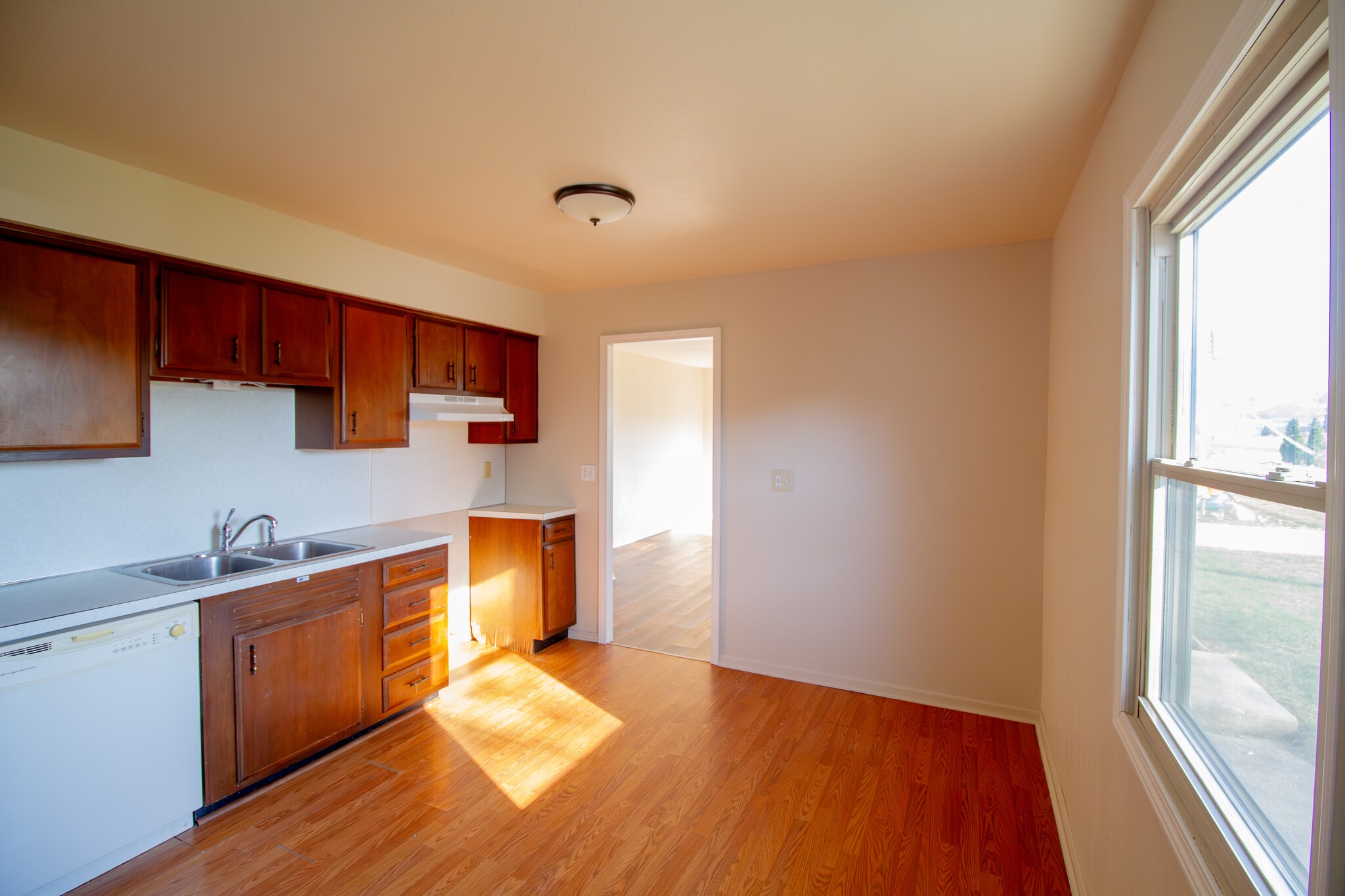 Building Photo - 530 W Northgate Pkwy