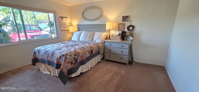 Building Photo - 652 Verna Ave