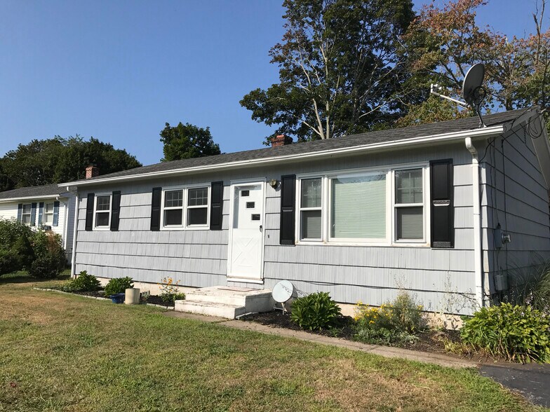 Primary Photo - 23 Prospect Ave