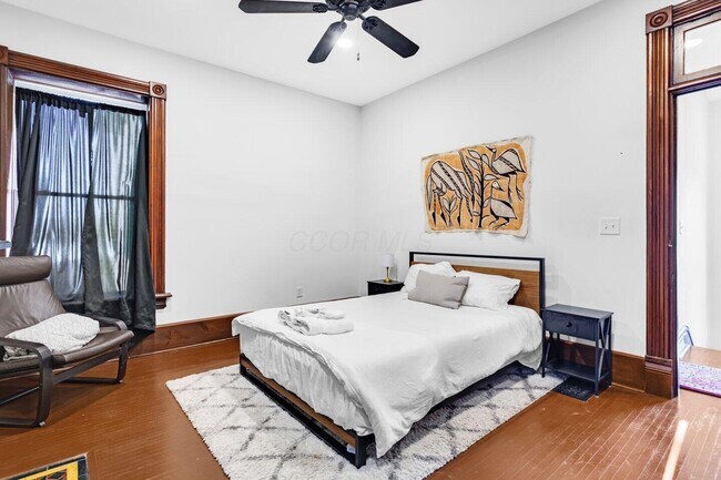 Building Photo - 1187 S High St