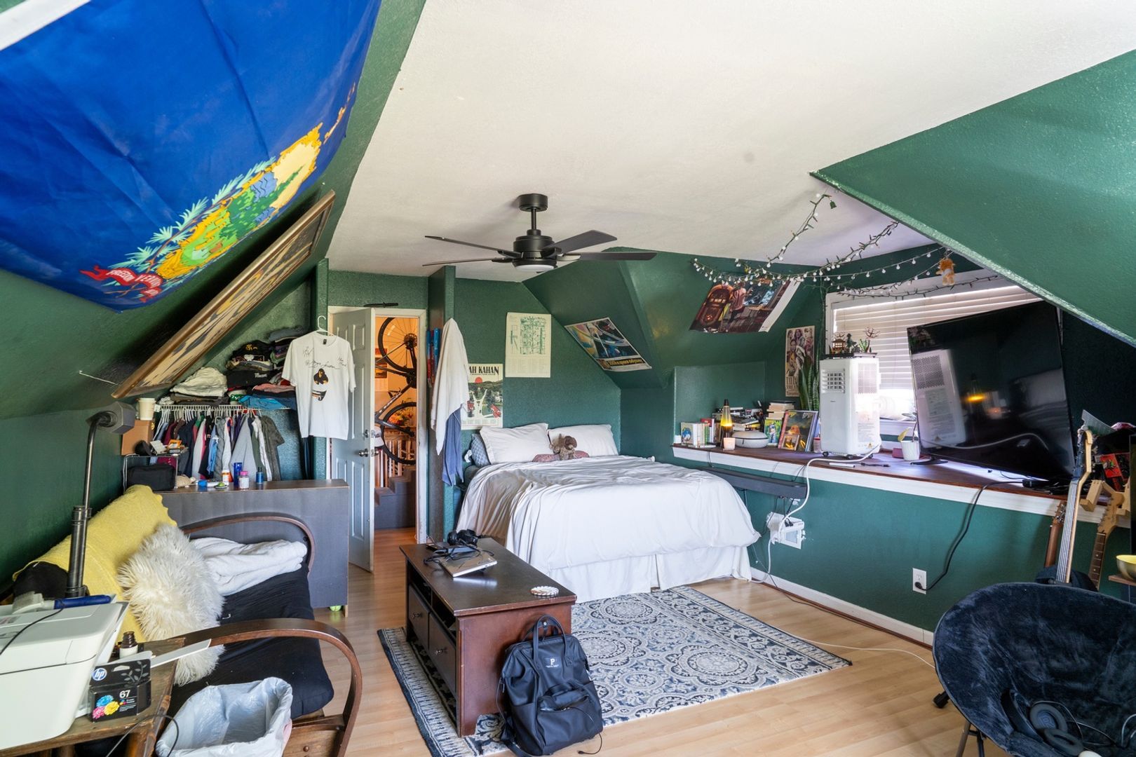 Building Photo - 1904 W Main St