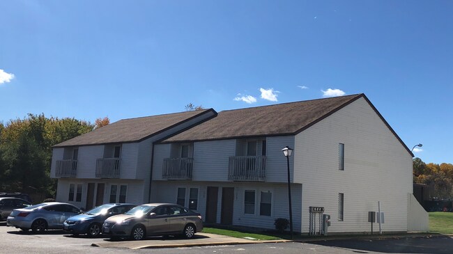 Front View - 1549 Whitehall Blvd