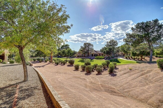 Building Photo - 55+ Age Qualified Community! Sun City Summerlin!!