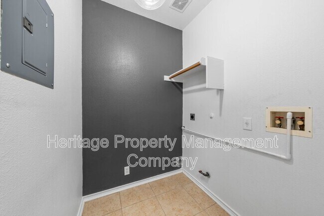Building Photo - 3102 Sable Crossing