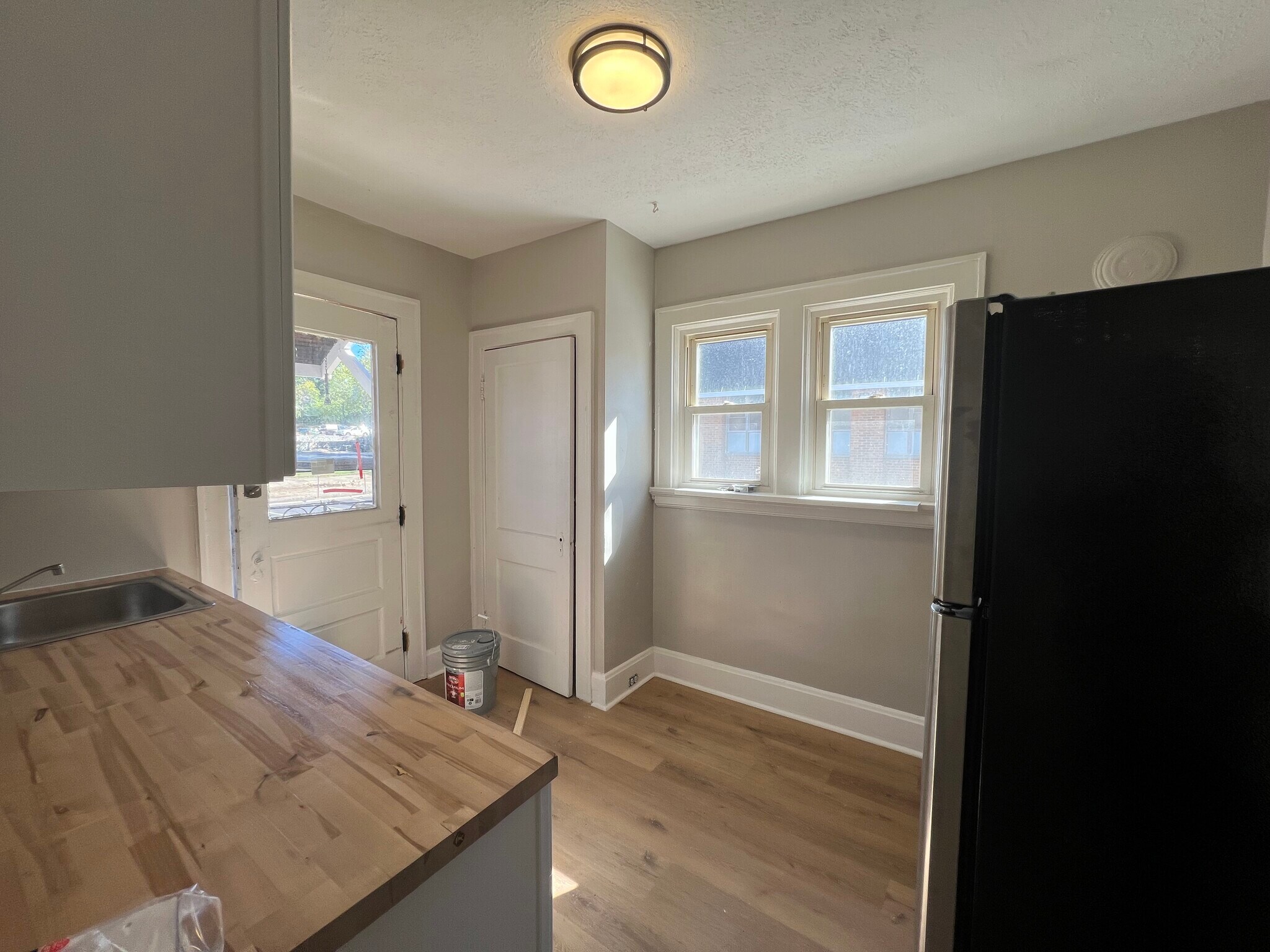 Building Photo - 2310 Indian Mound Ave