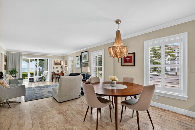 Building Photo - 1099 S Ocean Blvd