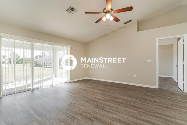 Building Photo - 3 Bedroom Pet-Friendly Home in Cape Coral,...