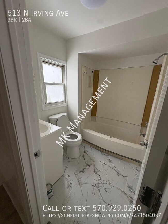 Building Photo - 513 N Irving Ave