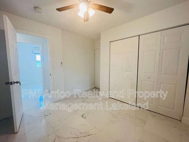 Building Photo - 8170 State Rd 60