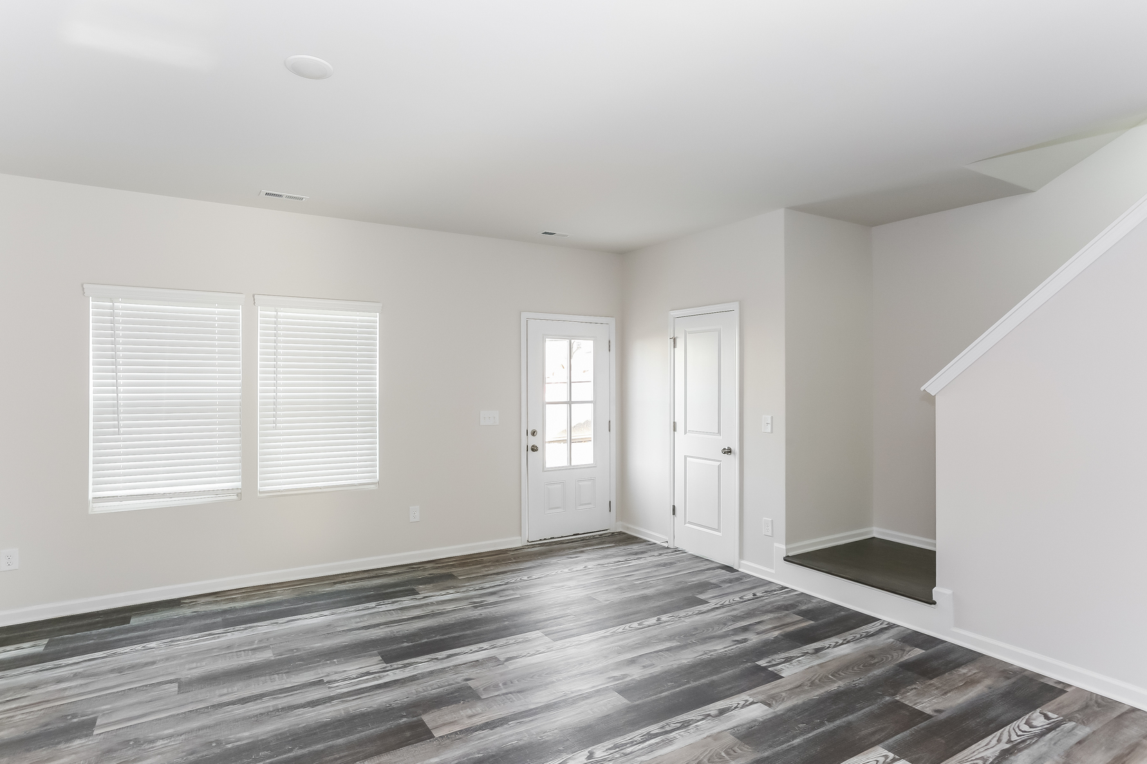 Family Room - 105 Dogwood Village Trl