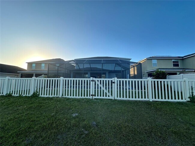 Building Photo - 16543 Myrtle Sand Dr