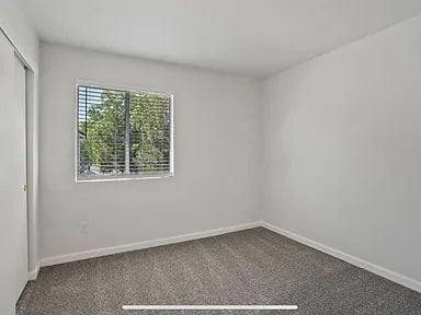 Building Photo - 3 bedrooms + loft (office space or extra bedroom), 2.5 bath home, 1896 square feet home lays quie...
