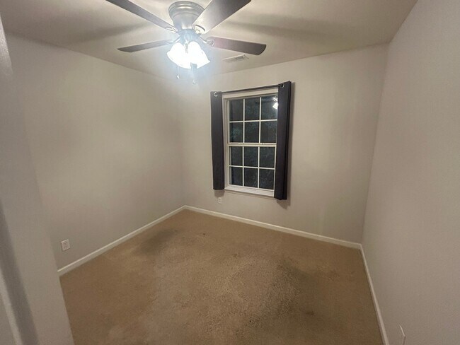 Building Photo - 510 Huntington Ridge Dr