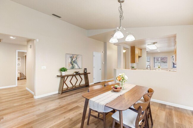 Building Photo - 4866 Alterra Way