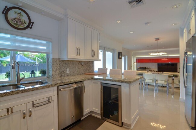 Building Photo - 7701 SW 129th St