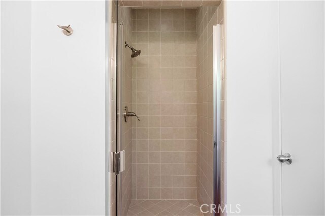 Building Photo - 5318 Alhama Dr