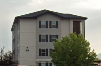 Building Photo - 1700 S Sandhill Rd