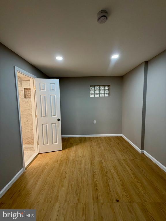 Building Photo - 639 Glynock Pl