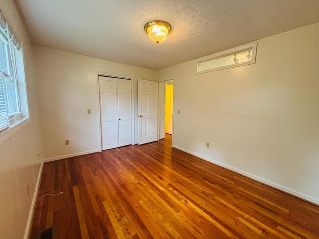 Building Photo - 70 Franklin Parke Ct SW