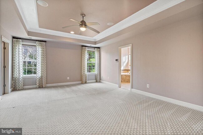 Building Photo - 4561 Rona Pl