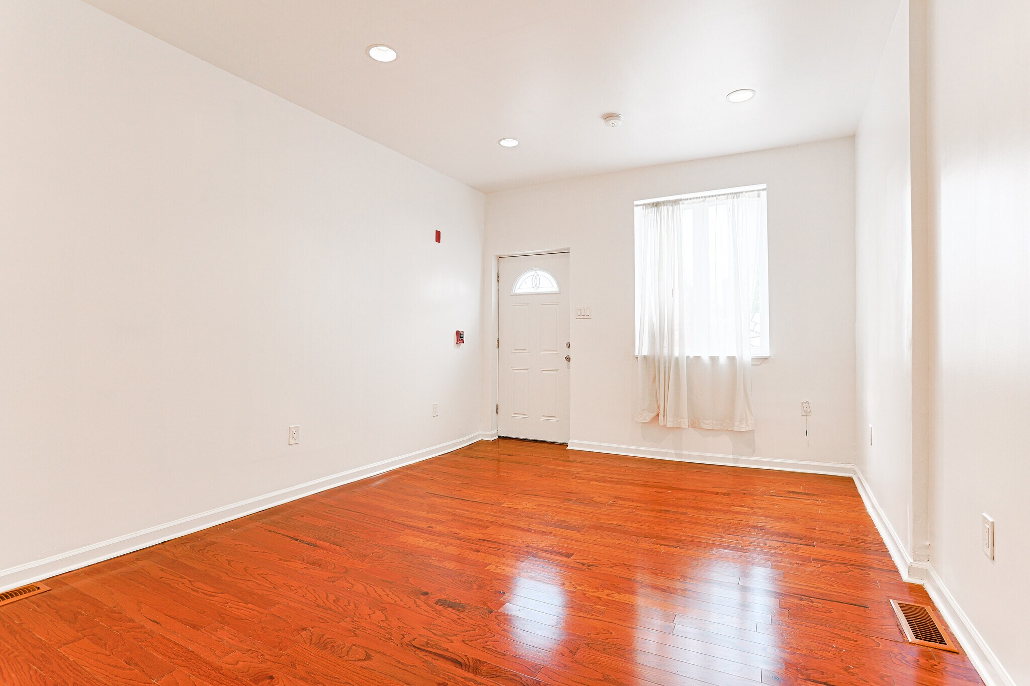 Building Photo - 1631 Germantown Ave