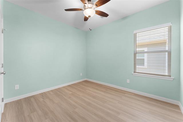 Building Photo - 2027 Bluebonnet Ave