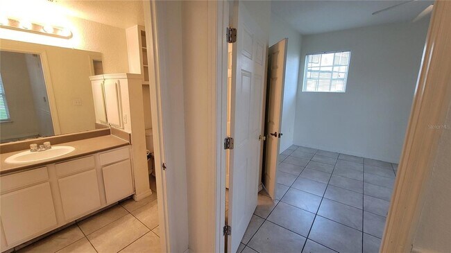 Building Photo - 3724 Castle Pines Ln