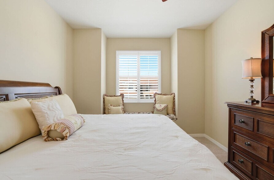 Building Photo - 1251 Burgos Dr