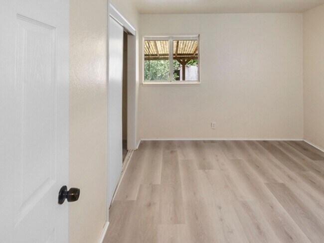 Building Photo - 2137 104th Ave