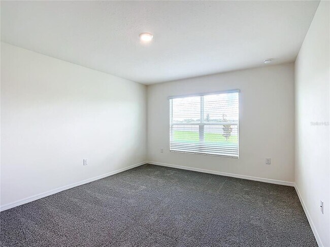 Building Photo - 8561 SW 46th Ave