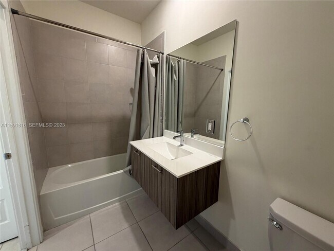 Building Photo - 7915 NW 104th Ave