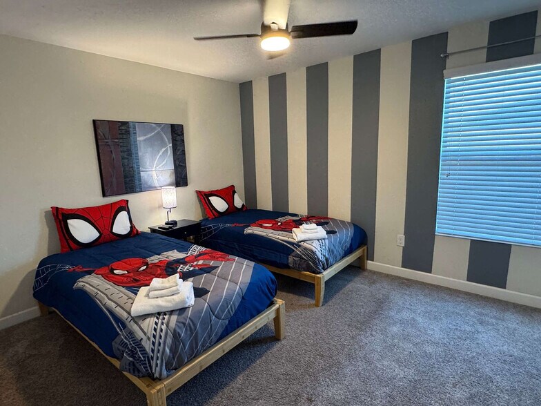 Building Photo - 4718 Kings Castle Cir