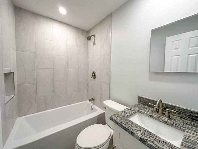 Building Photo - 1319 Douglass Ave