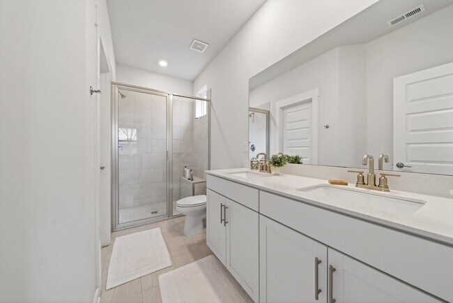 Building Photo - 313 Gingerwood Ln