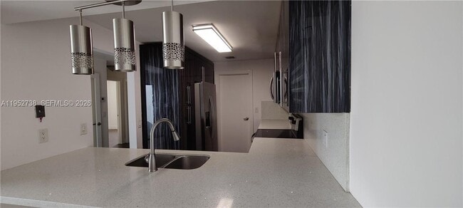 Building Photo - 5201 SW 31st Ave