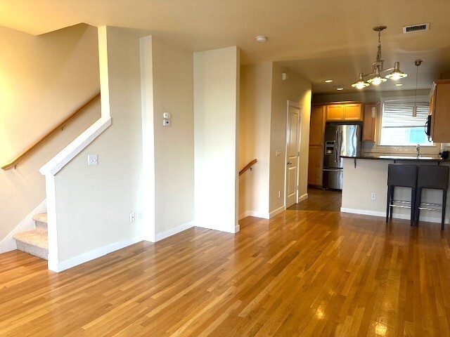 Building Photo - 3633 Wallingford Ave N