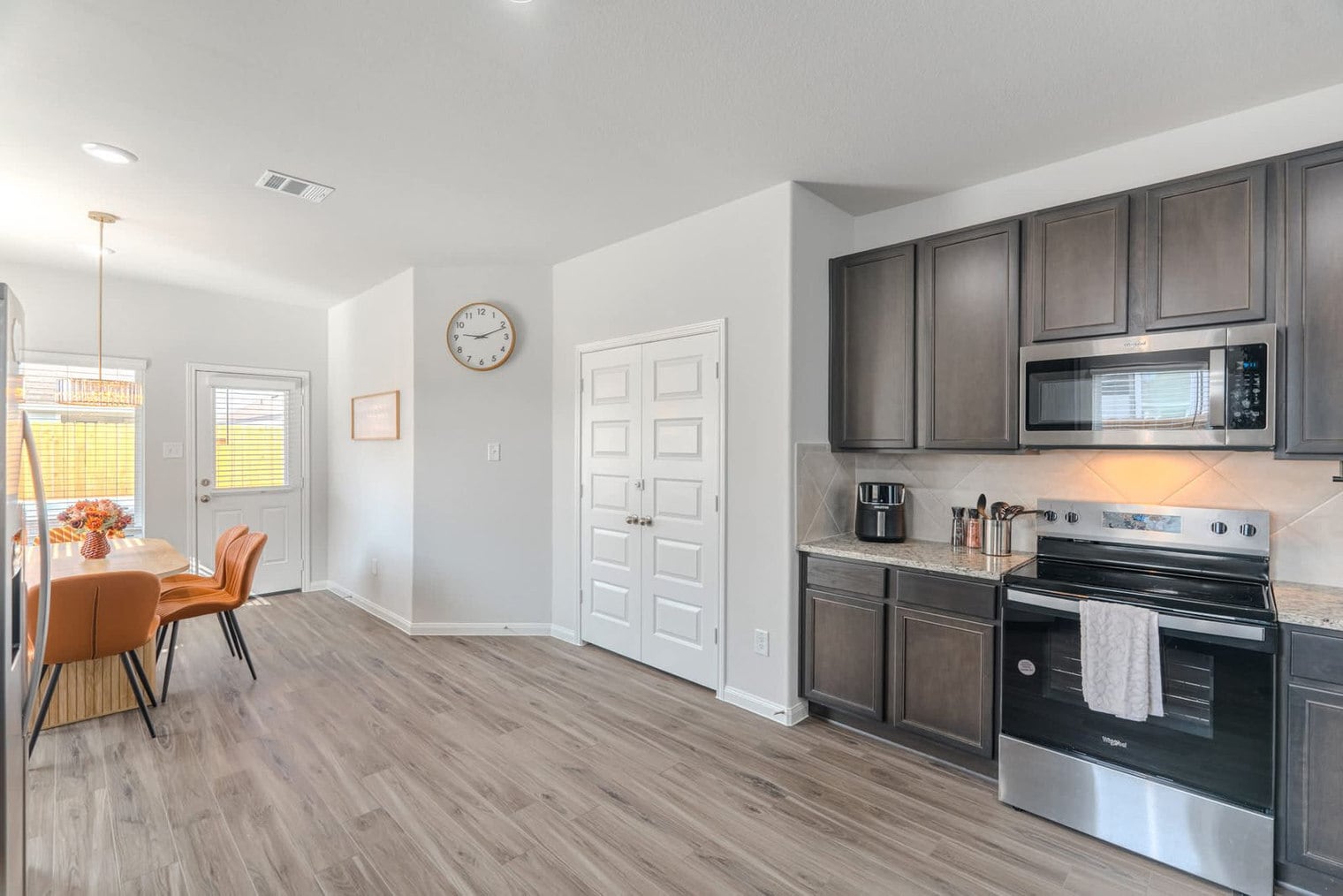 Building Photo - 8110 Alpine Bearberry Dr