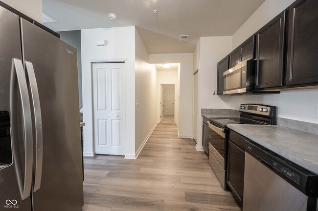 Building Photo - 12015 Zircon Ln