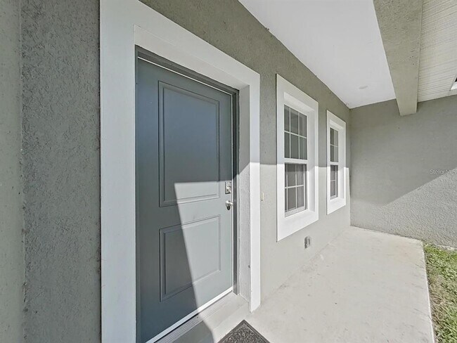 Building Photo - 15094 SW 43rd Avenue Rd
