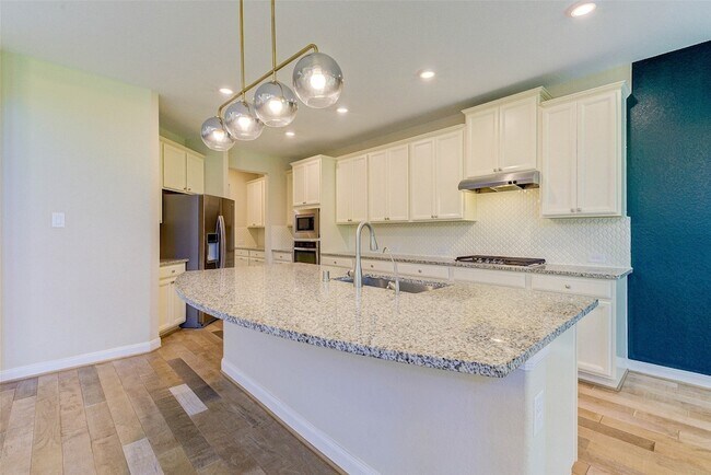 Building Photo - 4022 Steep Woods Dr