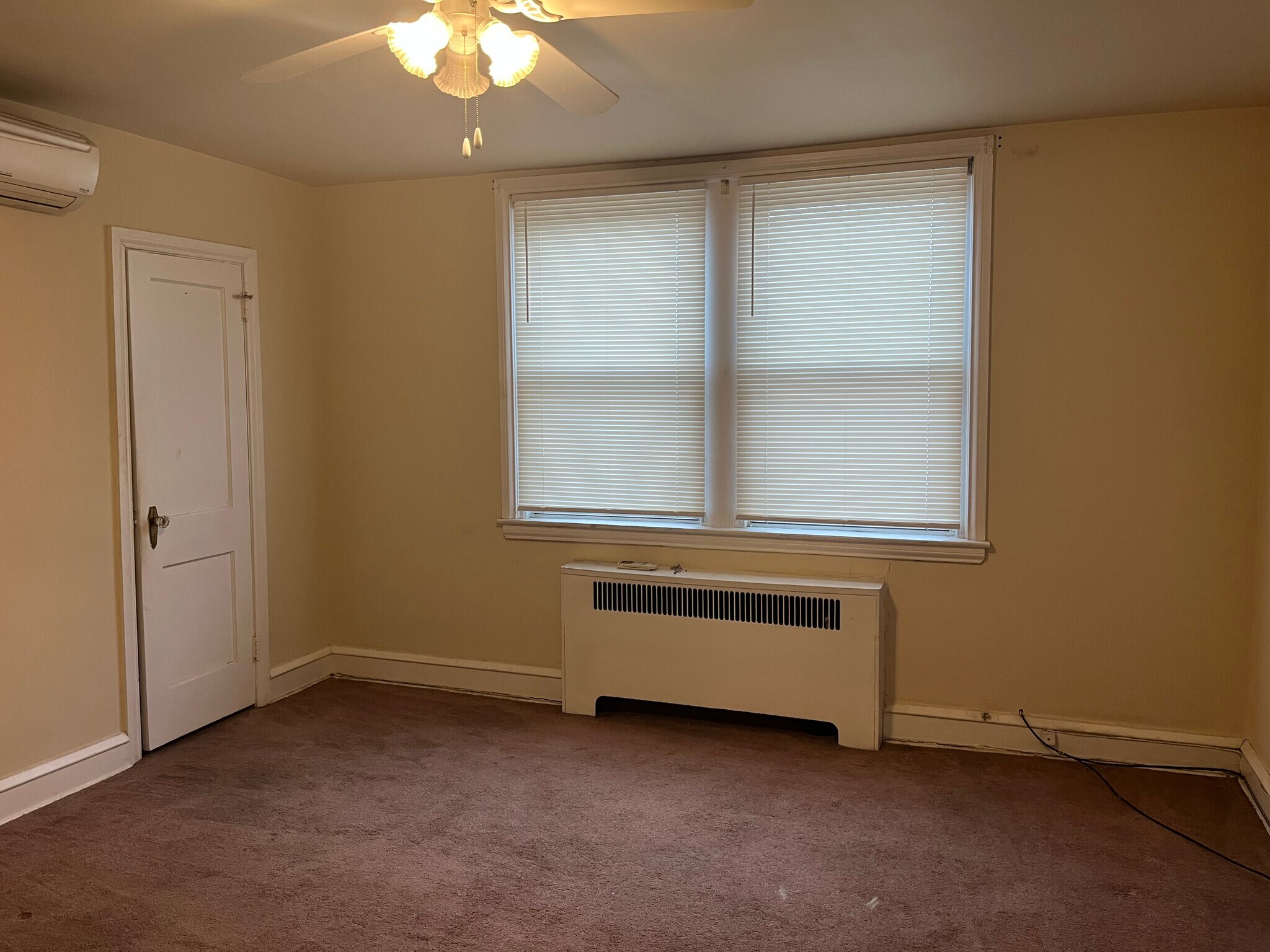 Building Photo - 3339 Vista St