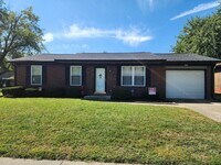 Building Photo - Charming 4BR House in Jeffersonville