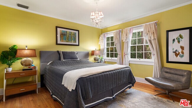 Building Photo - 1625 Opechee Way