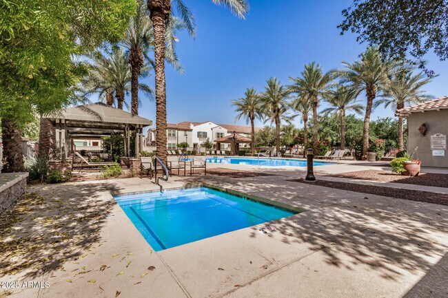 Building Photo - 2631 S Sulley Dr
