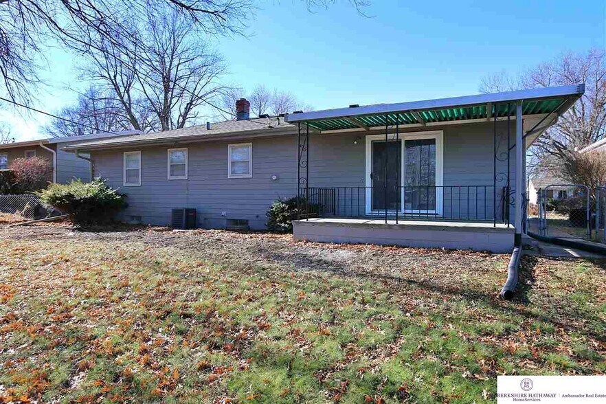 Covered Patio - 2329 S 125th Ave