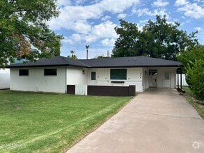 Building Photo - 1014 E Orange Dr