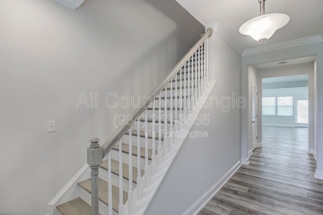 Building Photo - 1101 Premier Key Dr