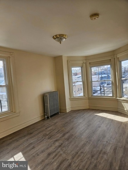 Building Photo - 801 N Jordan St