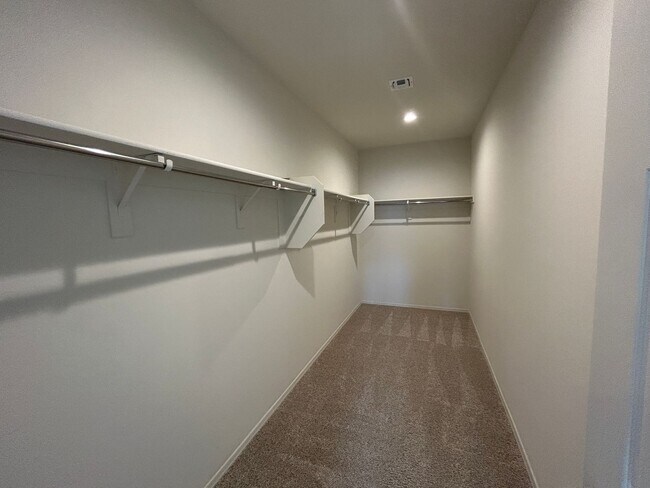 Building Photo - 24401 W Verlea Dr